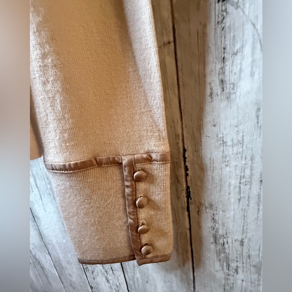 NWT J.CREW Sweater Women's L Merino Wool Cardigan Button Up Beige with Pockets - Picture 5 of 8
